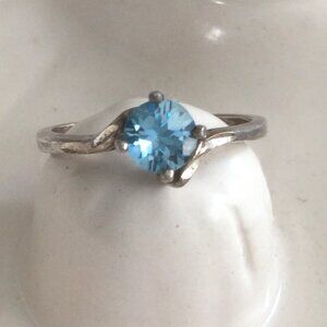 Blue Topaz Solitaire Ring Silver Size 5.5 Vintage